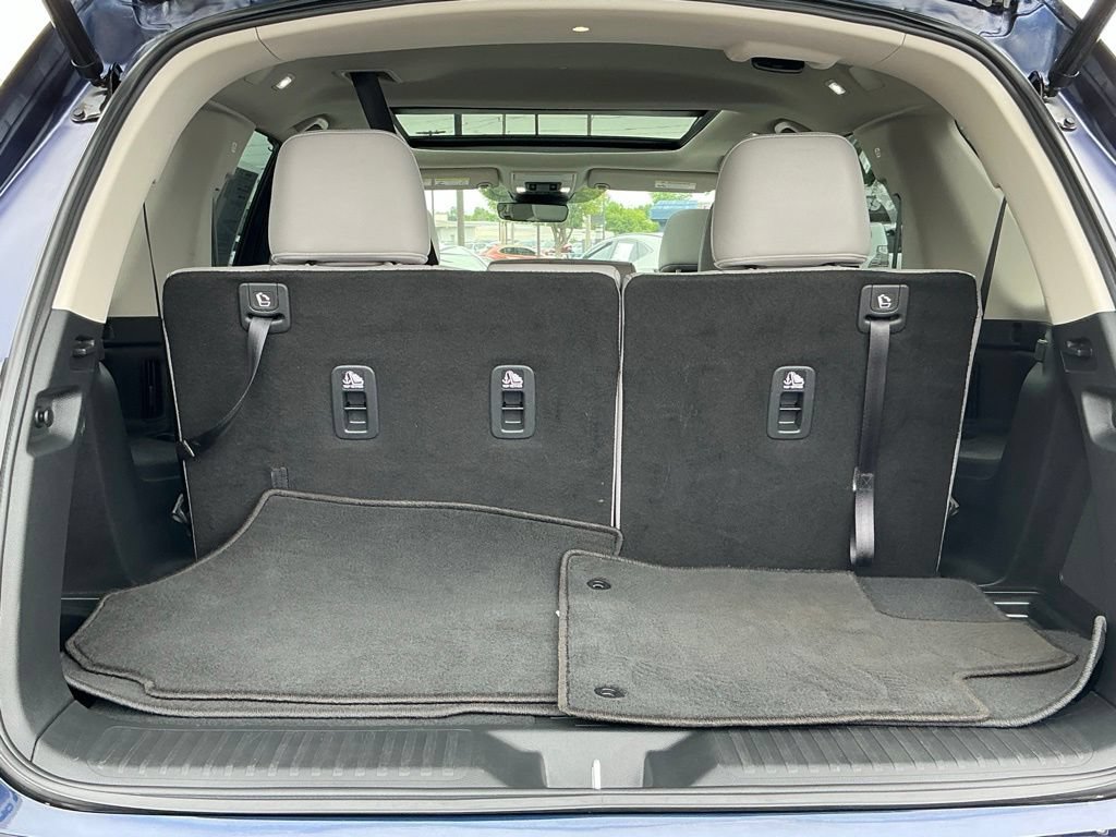 Used 2025 Honda Pilot Touring image 19