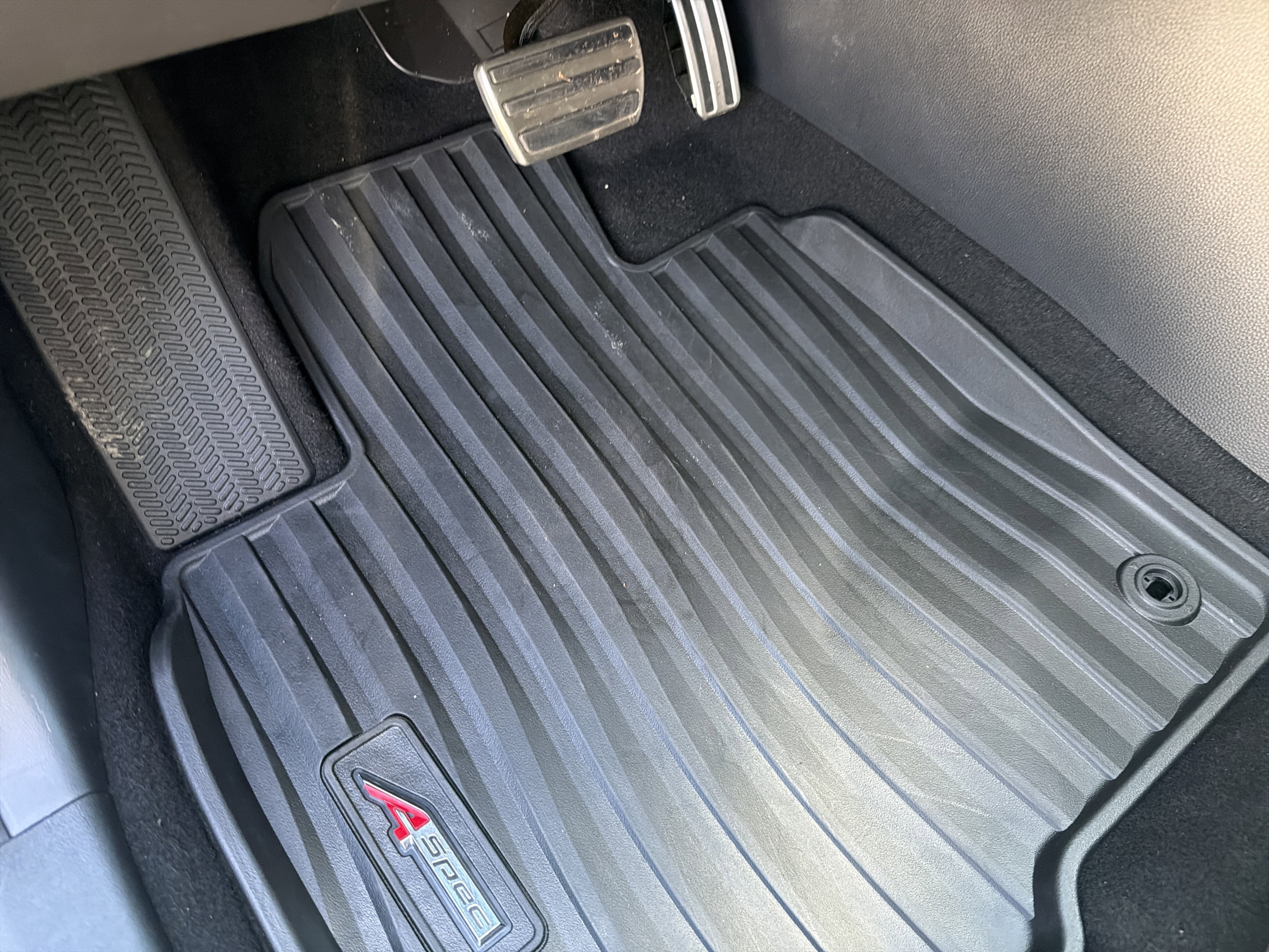 Used 2025 Acura ADX A-Spec image 17