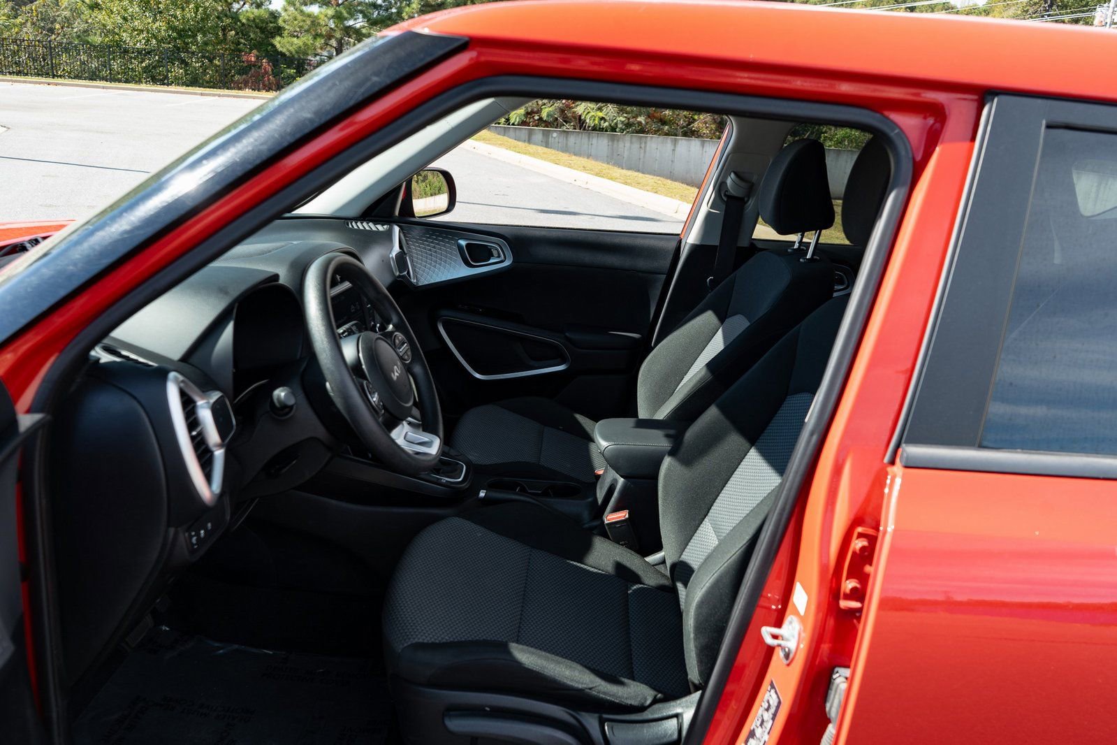 Used 2023 Kia Soul LX w/ Option Group 015 image 14