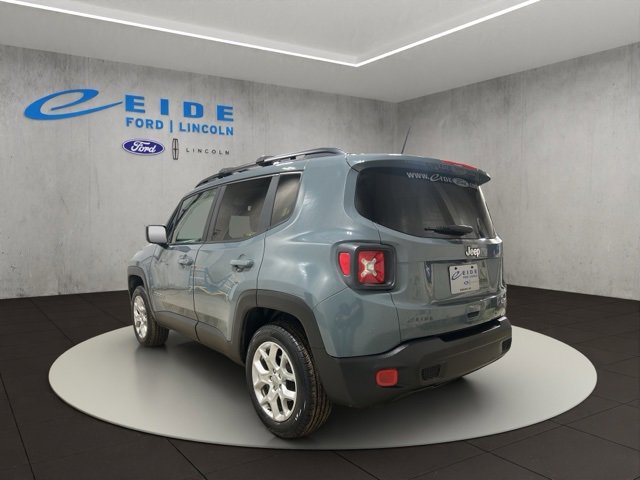 Used 2018 Jeep Renegade Latitude image 6