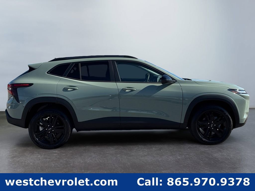 New 2026 Chevrolet Trax ACTIV w/ Driver Confidence Package image 2