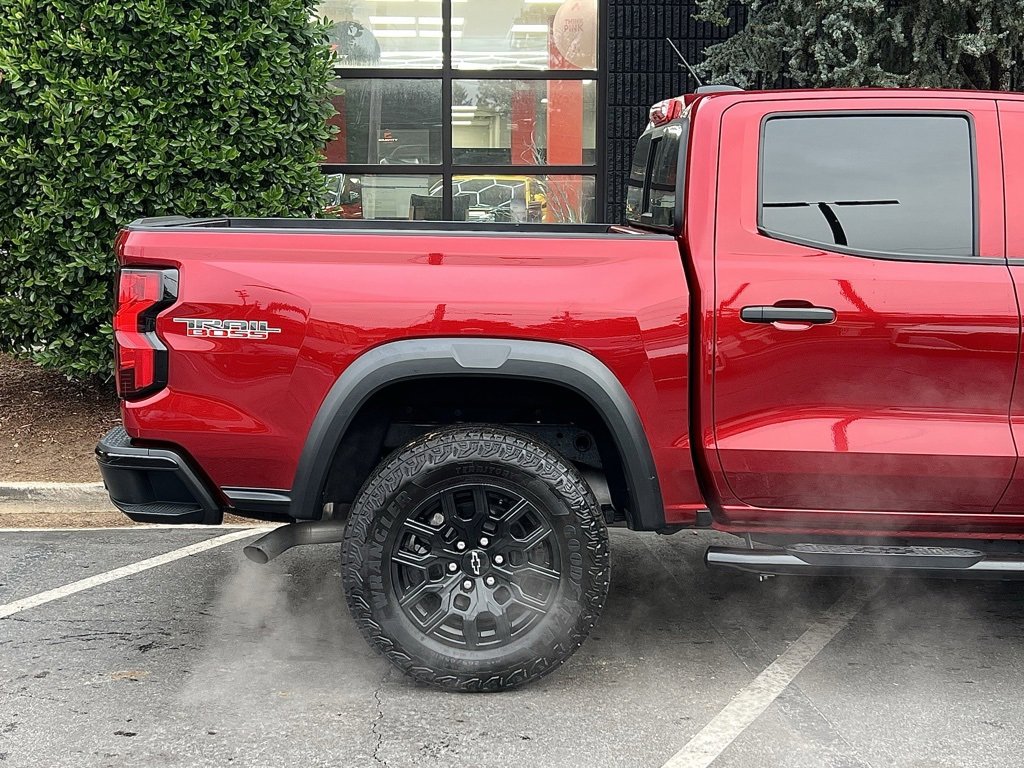 Used 2023 Chevrolet Colorado Trail Boss w/ Technology Package image 18