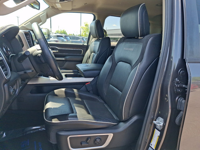 Used 2020 RAM 1500 Laramie AWD/4WD image 13