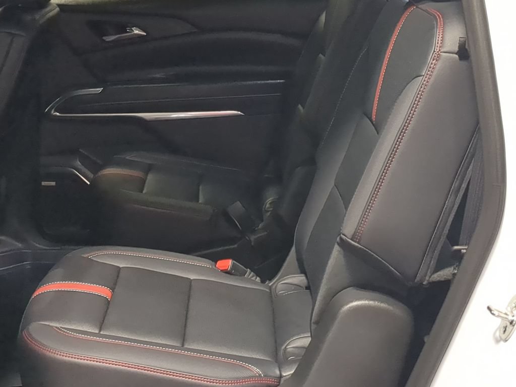 Used 2026 Chevrolet Traverse RS w/ LPO, Floor Liner Package AWD/4WD image 23
