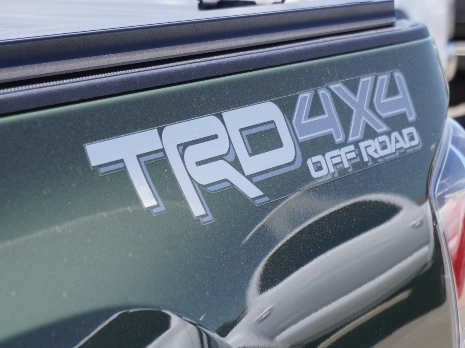 Used 2021 Toyota Tacoma TRD Off-Road w/ TRD Premium Off Road Package AWD/4WD image 12