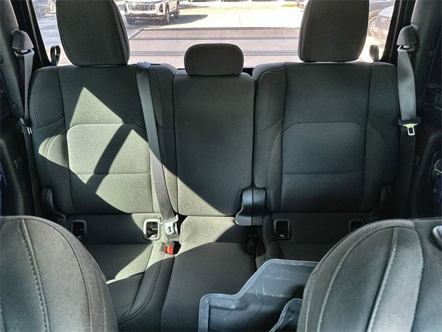 Used 2023 Jeep Gladiator Willys image 27