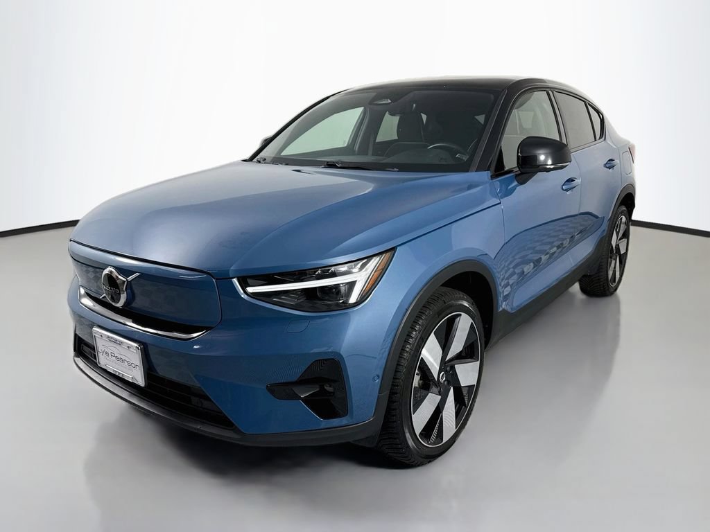Used 2022 Volvo C40 P8 Recharge Ultimate AWD/4WD image 1