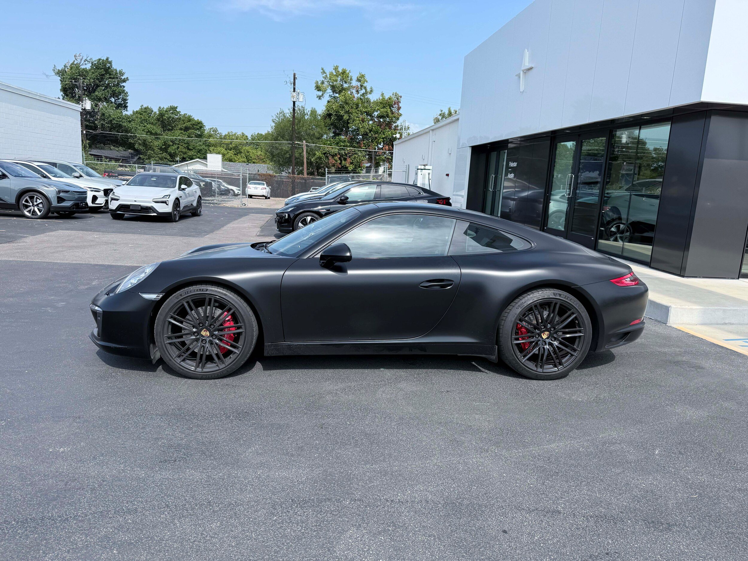 Used 2017 Porsche 911 Carrera S RWD image 3