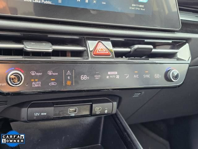 Used 2023 Kia Niro EX FWD image 27