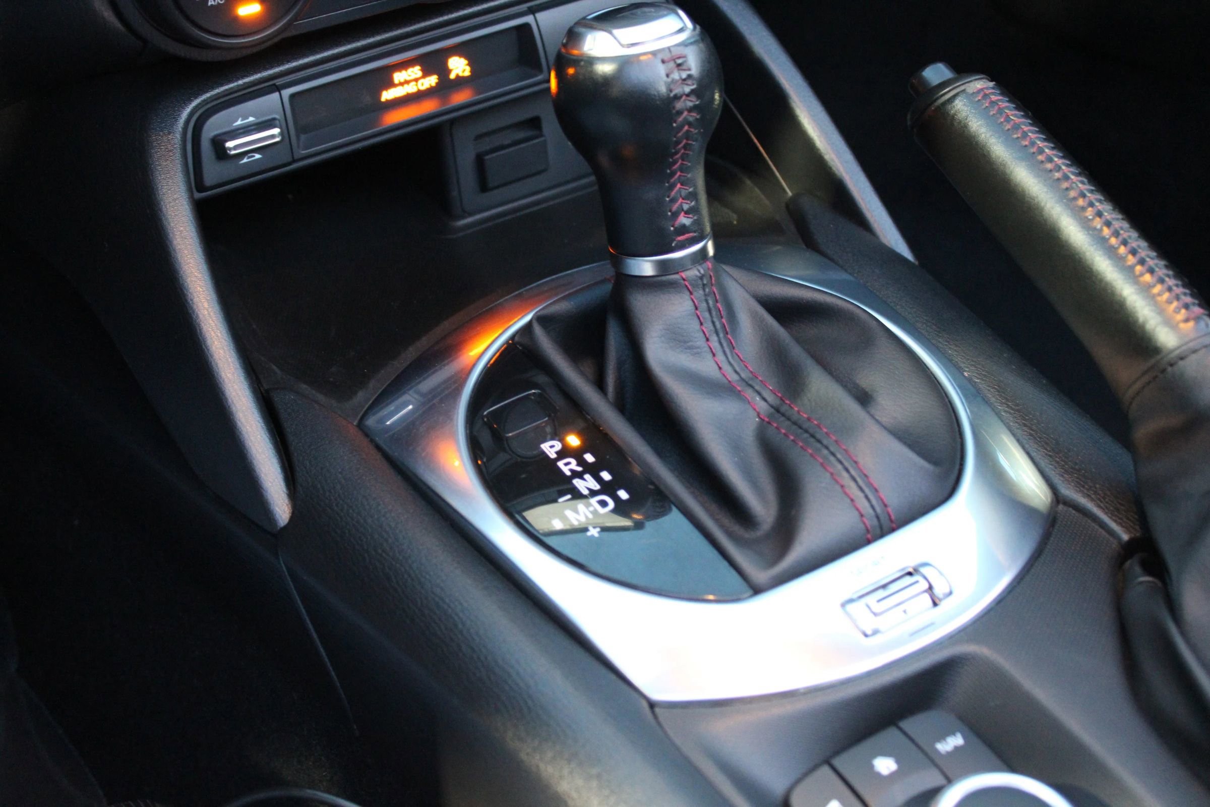 Used 2017 MAZDA MX-5 Miata RF Club image 12