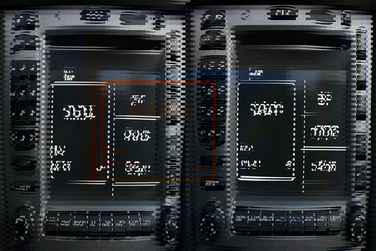 Used 2005 Porsche 911 Carrera image 30