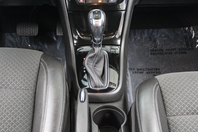 Certified 2022 Buick Encore Preferred w/ Safety Package II AWD/4WD image 24
