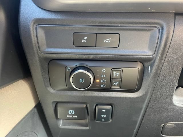 Used 2024 Ford Expedition XLT RWD image 26