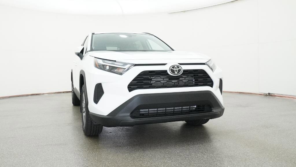 New 2025 Toyota RAV4 XLE image 33