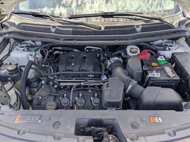 Used 2019 Ford Explorer XLT w/ Equipment Group 201A AWD/4WD image 23