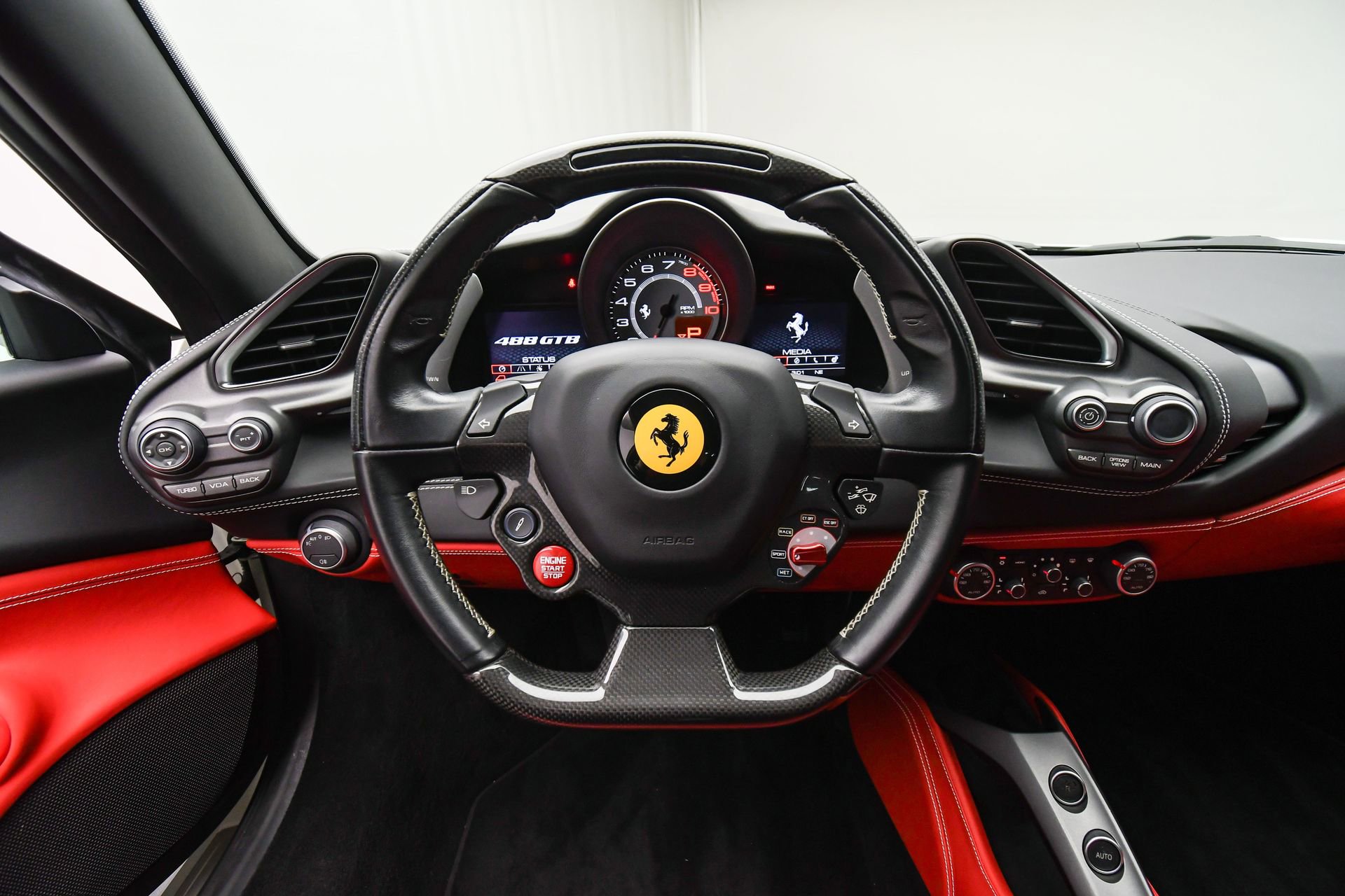 Used 2016 Ferrari 488 GTB image 12