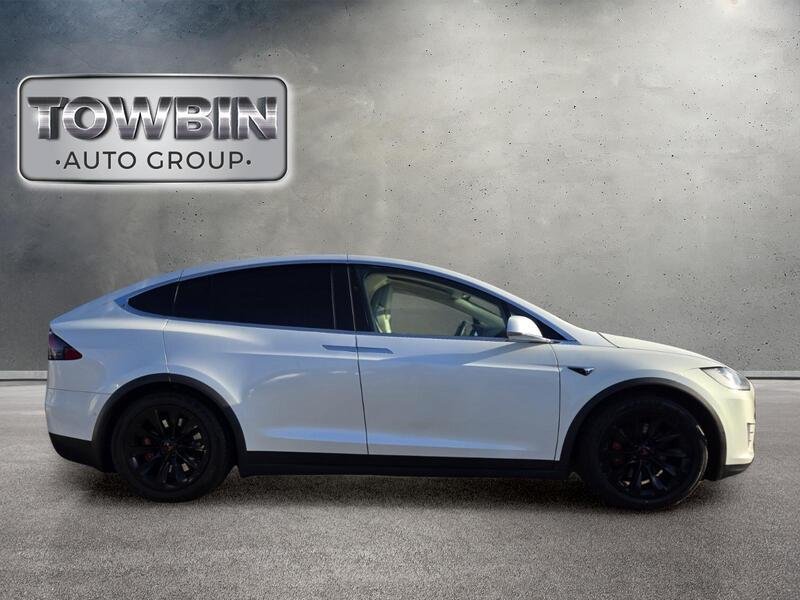 Used 2018 Tesla Model X 75D AWD/4WD image 3