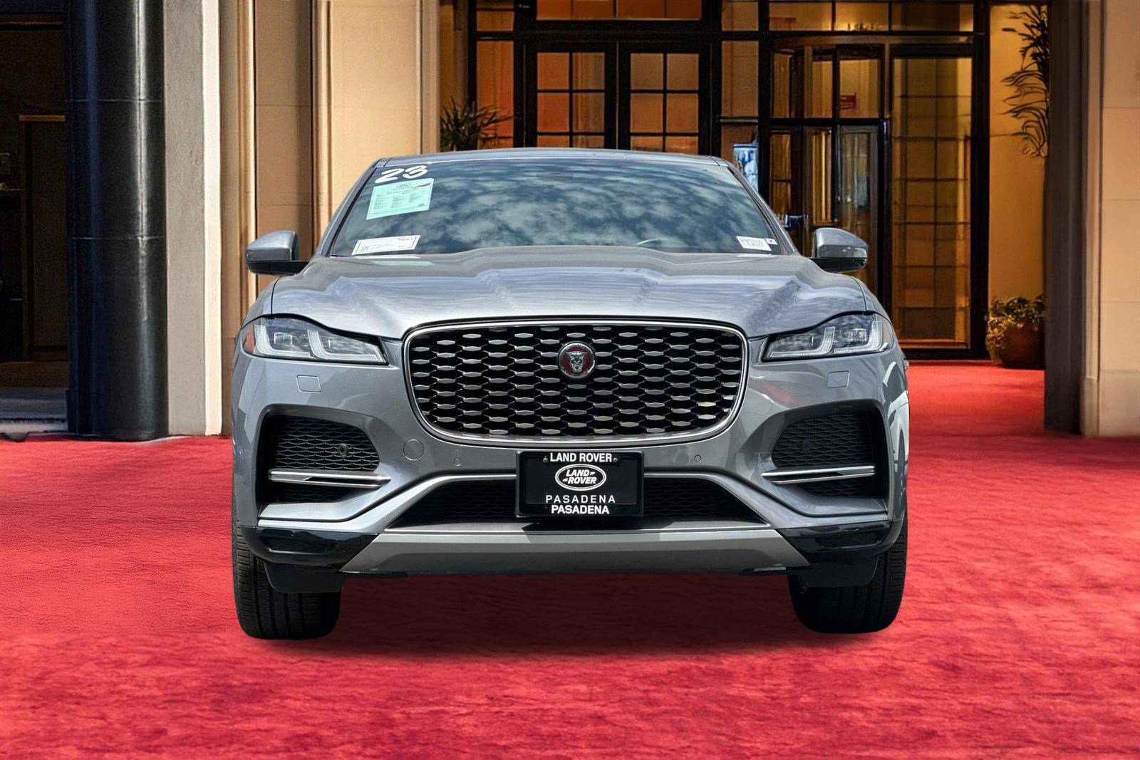 Used 2023 Jaguar F-PACE S image 5