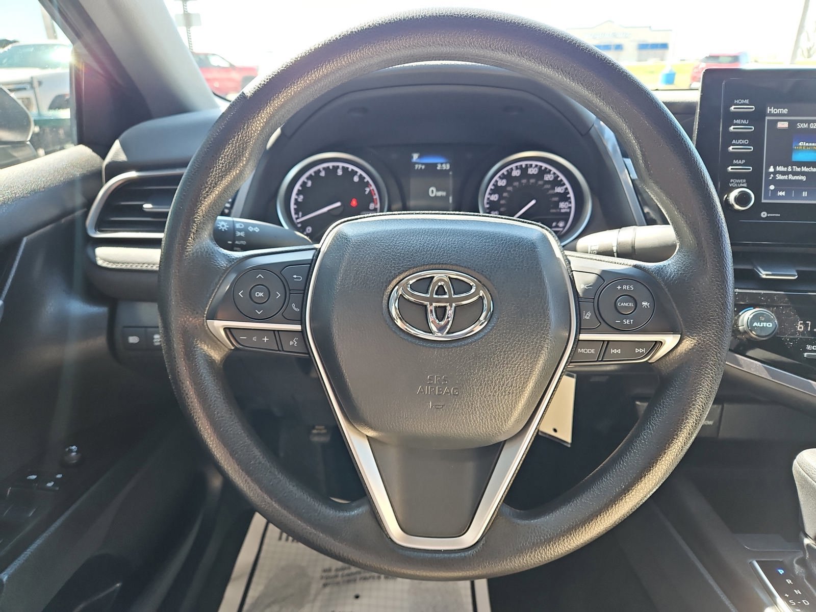 Used 2023 Toyota Camry LE FWD image 11