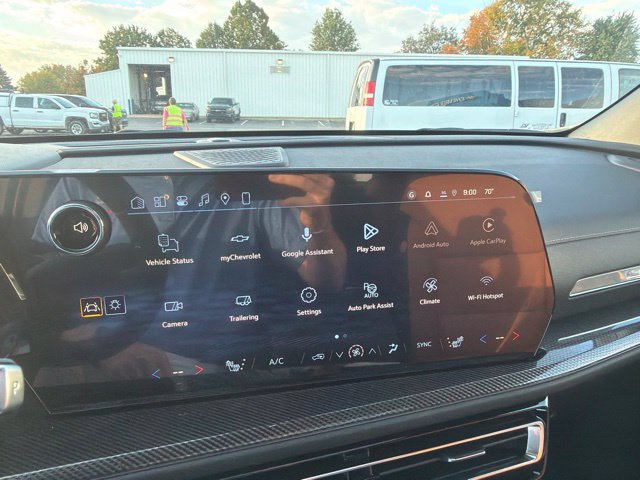 New 2027 Chevrolet Traverse Z71 w/ Enhanced Driving Package AWD/4WD image 28