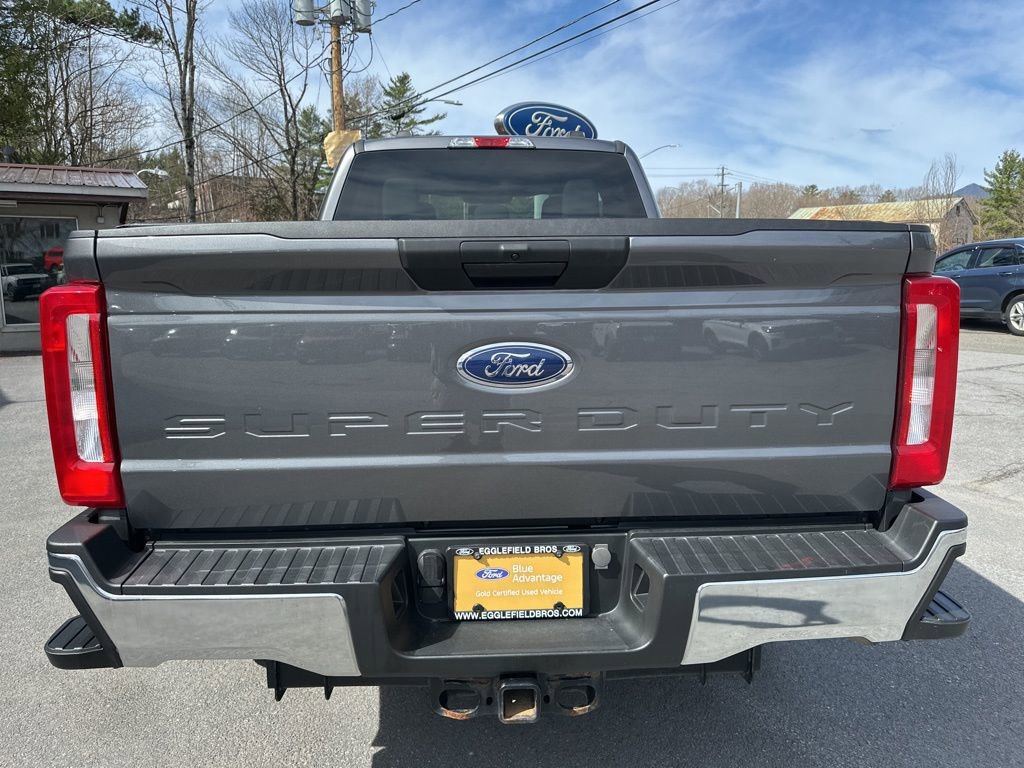 Used 2023 Ford F250 XLT w/ Snow Plow/Camper Package image 6
