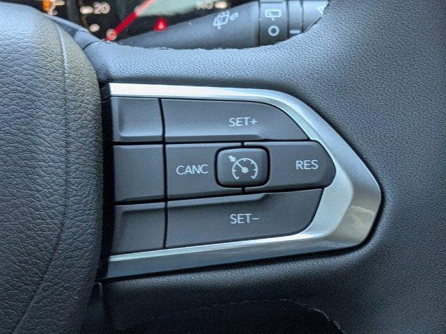 New 2026 Jeep Compass Latitude AWD/4WD image 24