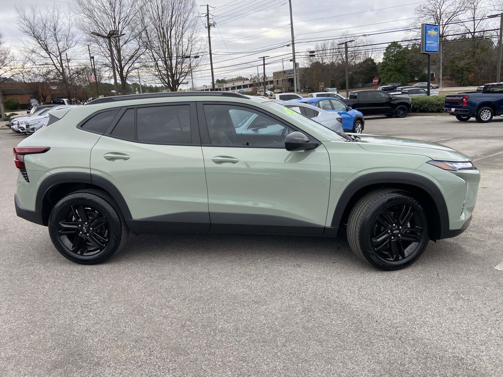 Certified 2025 Chevrolet Trax ACTIV w/ Driver Confidence Package image 21