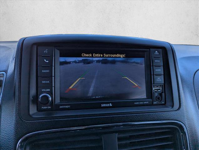 Used 2018 Dodge Grand Caravan SE image 17