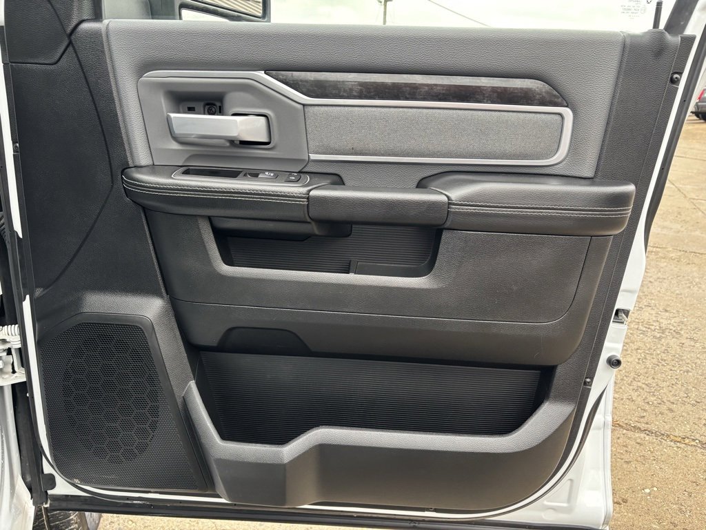 Used 2023 RAM 3500 Big Horn w/ Level 1 Equipment Group image 33