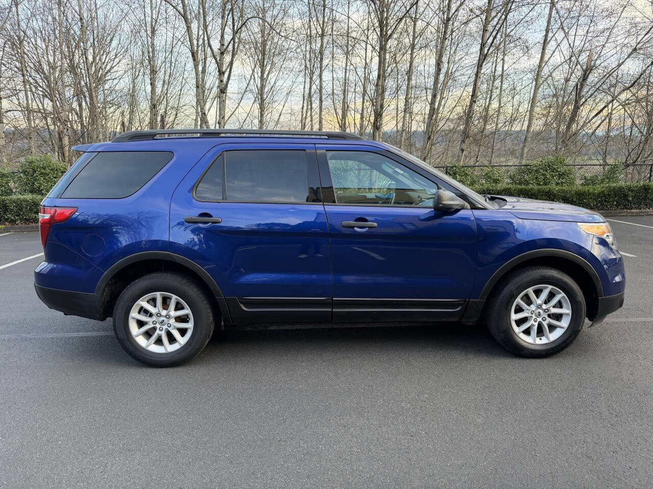 Used 2014 Ford Explorer 4WD image 4