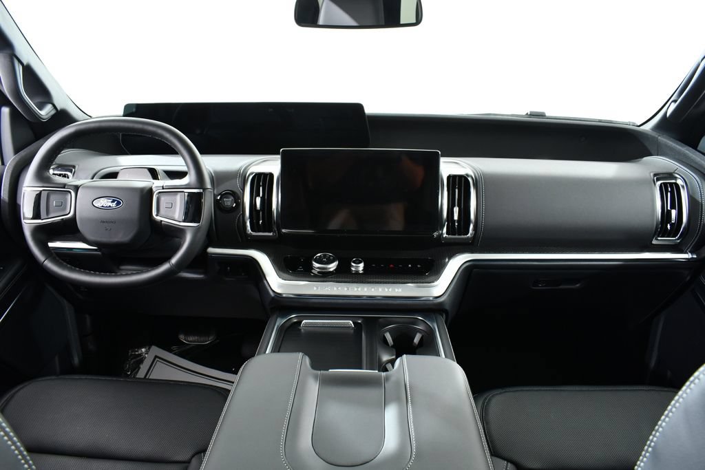 New 2027 Ford Expedition Max Platinum w/ Stealth Performance Package AWD/4WD image 7