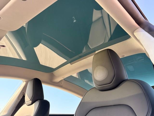 Used 2024 Tesla Model 3 Standard Range RWD image 10