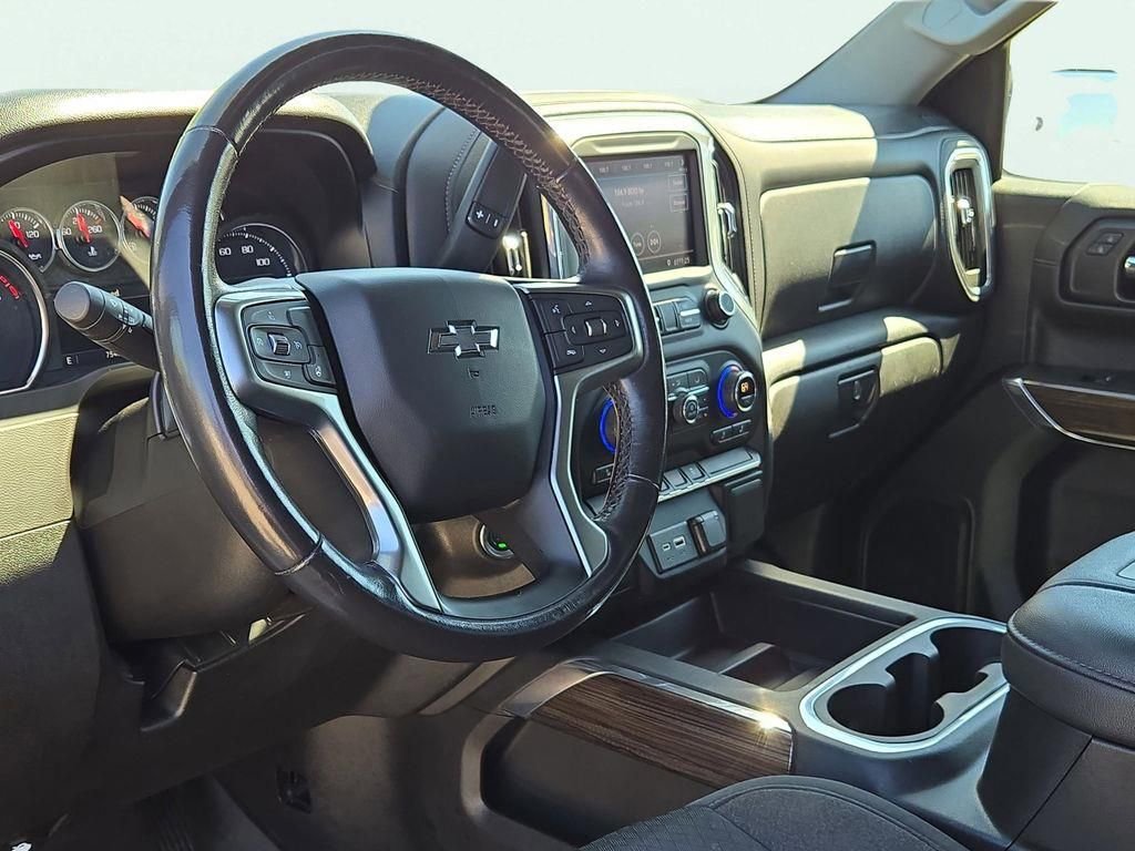 Used 2021 Chevrolet Silverado 1500 LT Trail Boss w/ LPO, Dark Essentials Package image 18