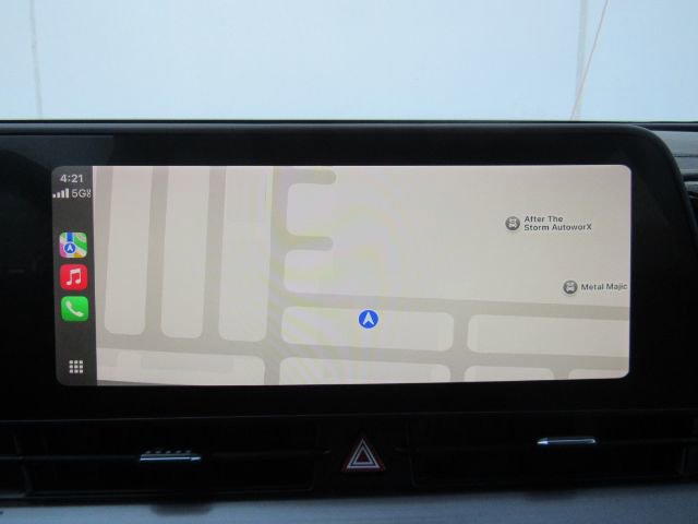 Used 2023 Kia Sportage EX image 10