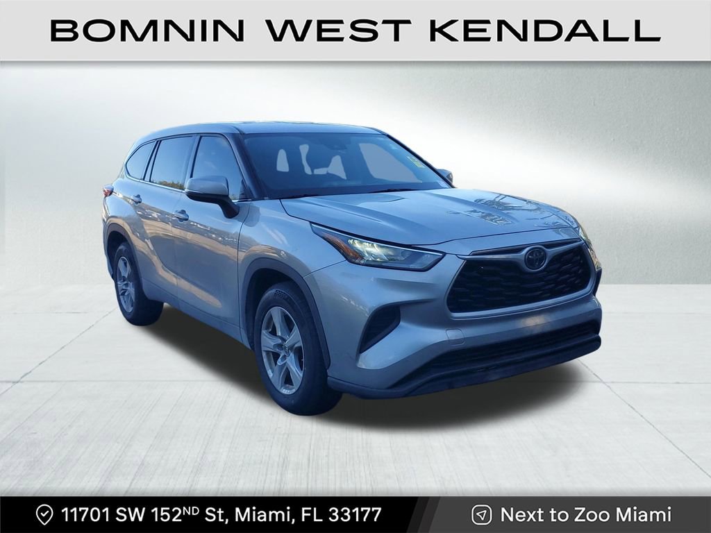 Used 2020 Toyota Highlander L image 1