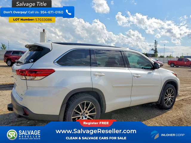 Used 2018 Toyota Highlander SE AWD/4WD image 4
