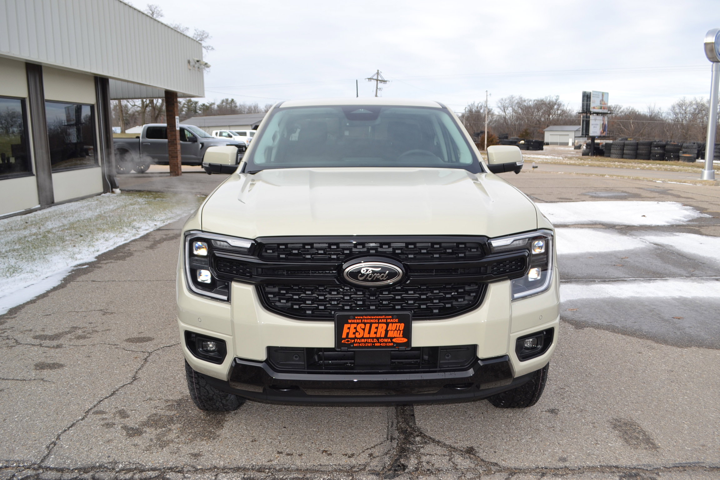 New 2025 Ford Ranger Lariat w/ Black Appearance Package image 2