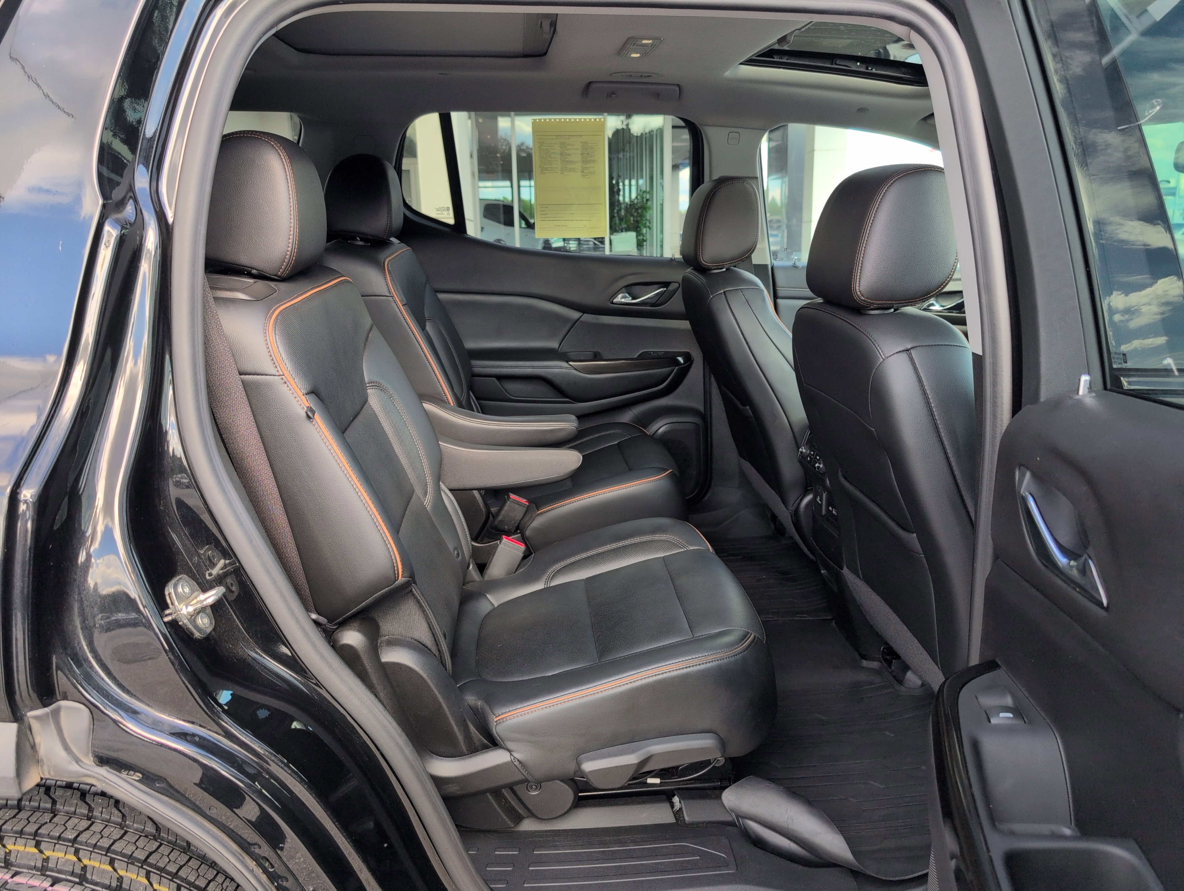 Used 2023 GMC Acadia AT4 w/ Technology Package image 35