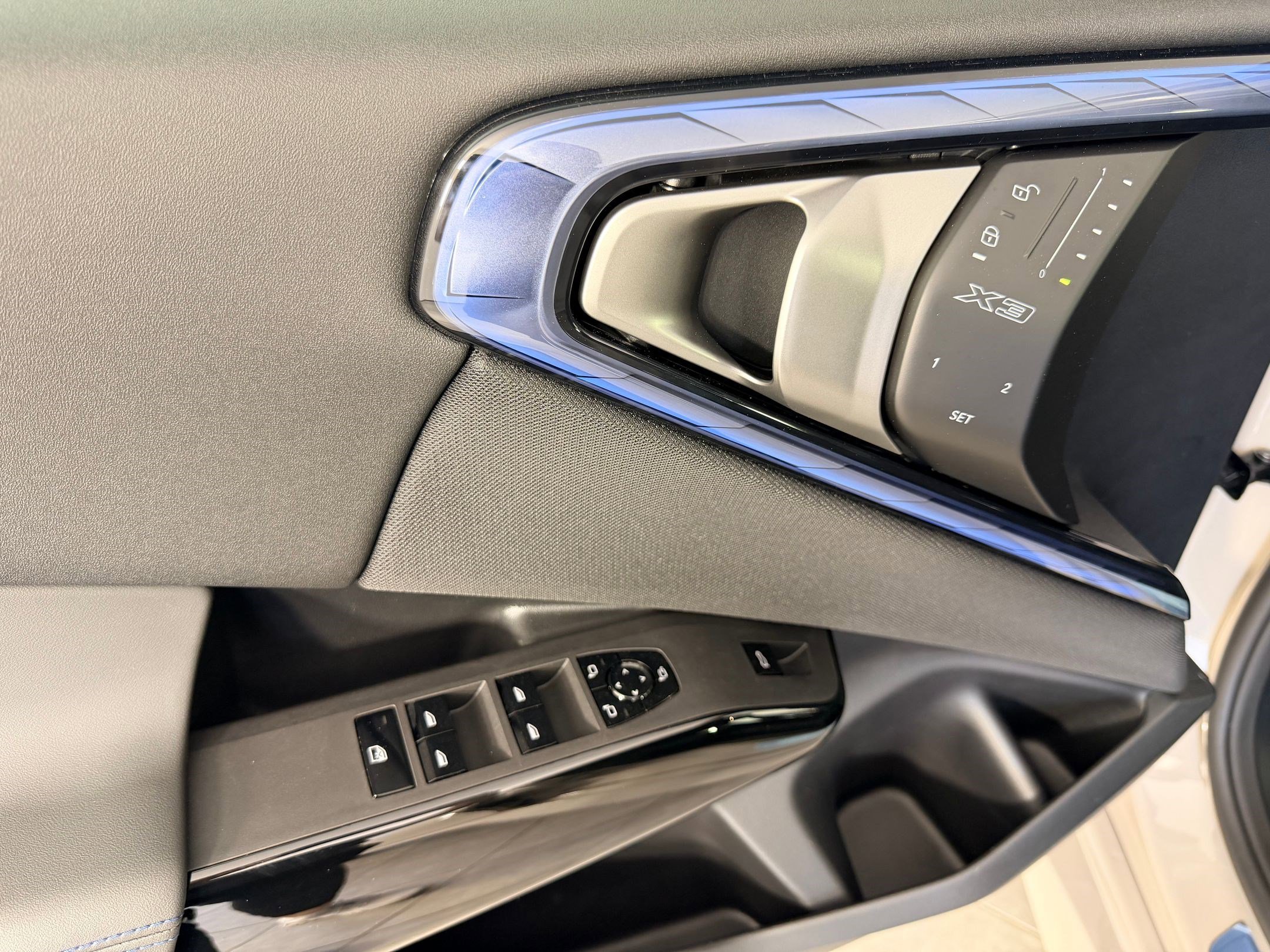 New 2026 BMW X3 xDrive30 w/ Premium Package AWD/4WD image 22