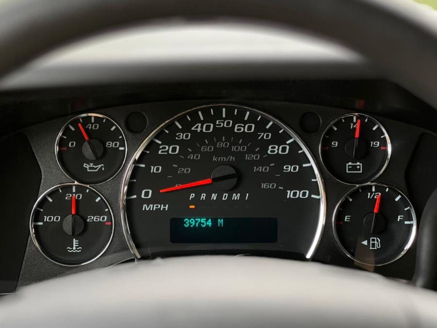 Used 2019 GMC Savana 2500 w/ Driver Convenience Package image 13