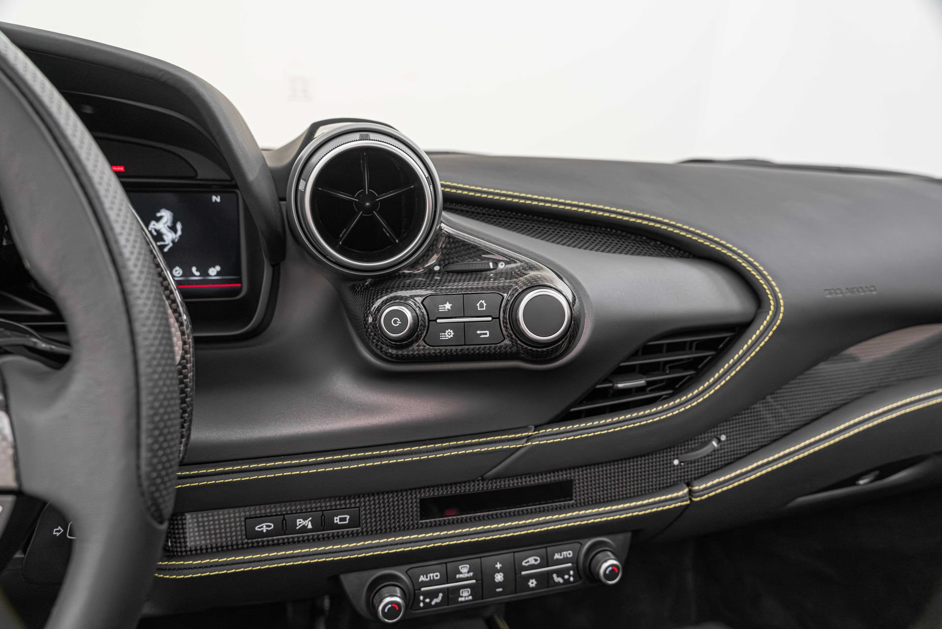 Certified 2022 Ferrari F8 Tributo RWD image 41