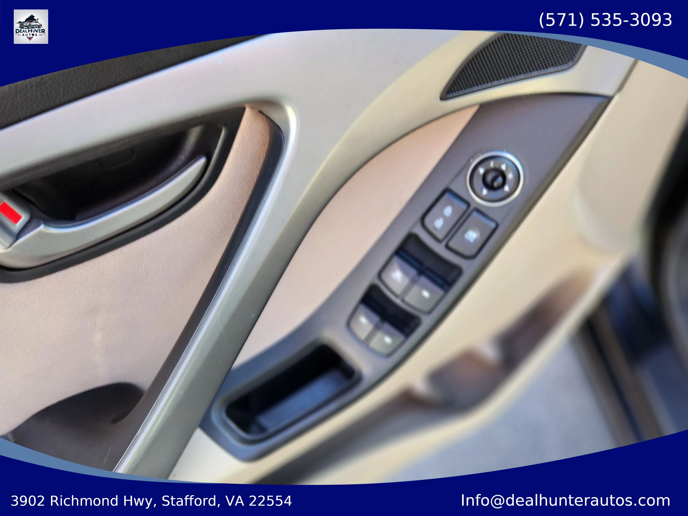 Used 2015 Hyundai Elantra SE w/ Option Group 02 FWD image 20