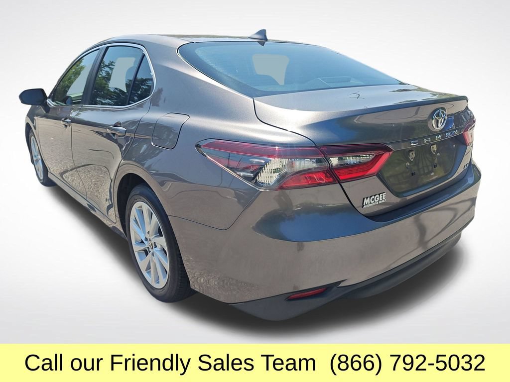 Certified 2023 Toyota Camry LE FWD image 3