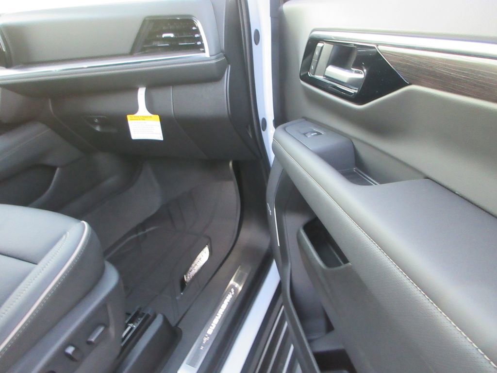New 2026 Chevrolet Suburban Premier w/ Sun And Tow Package image 20