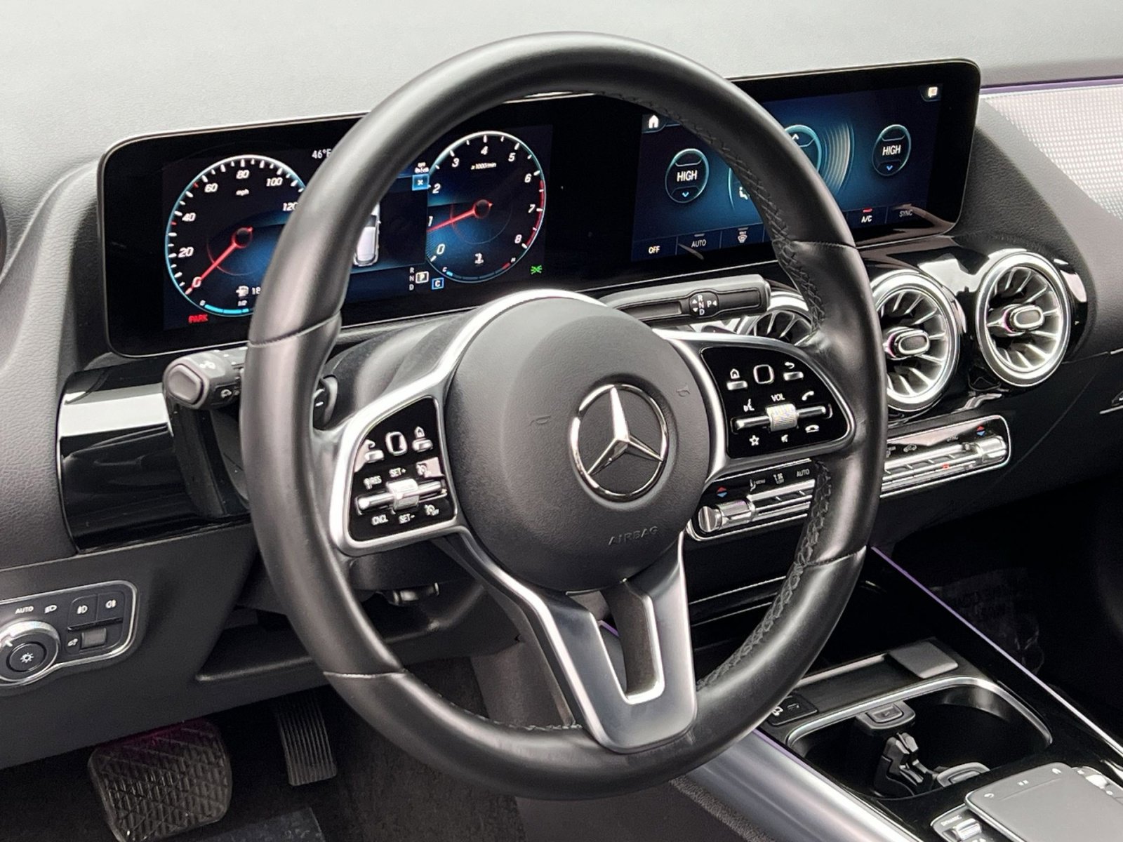 Certified 2022 Mercedes-Benz GLA 250 4MATIC image 14