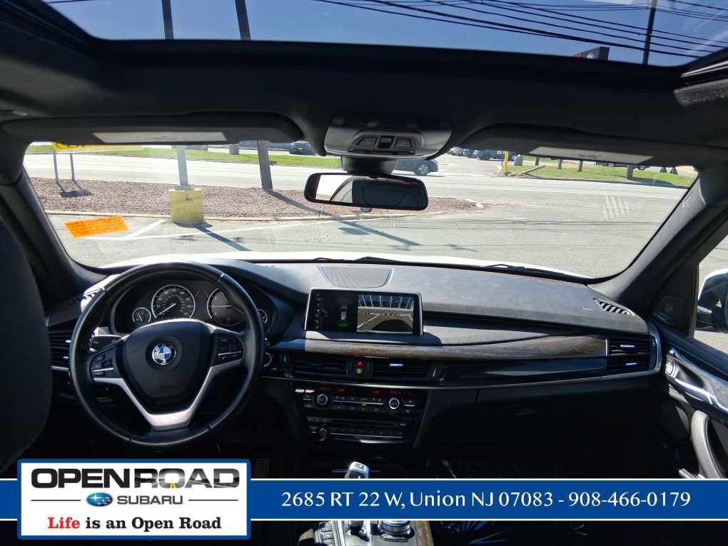 Used 2017 BMW X5 xDrive40e image 12