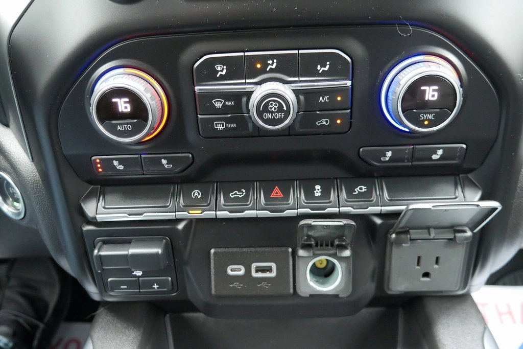 Used 2022 Chevrolet Silverado 1500 RST w/ LPO, Blackout Package image 18