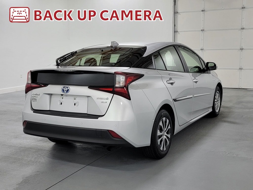 Used 2021 Toyota Prius XLE AWD/4WD image 8