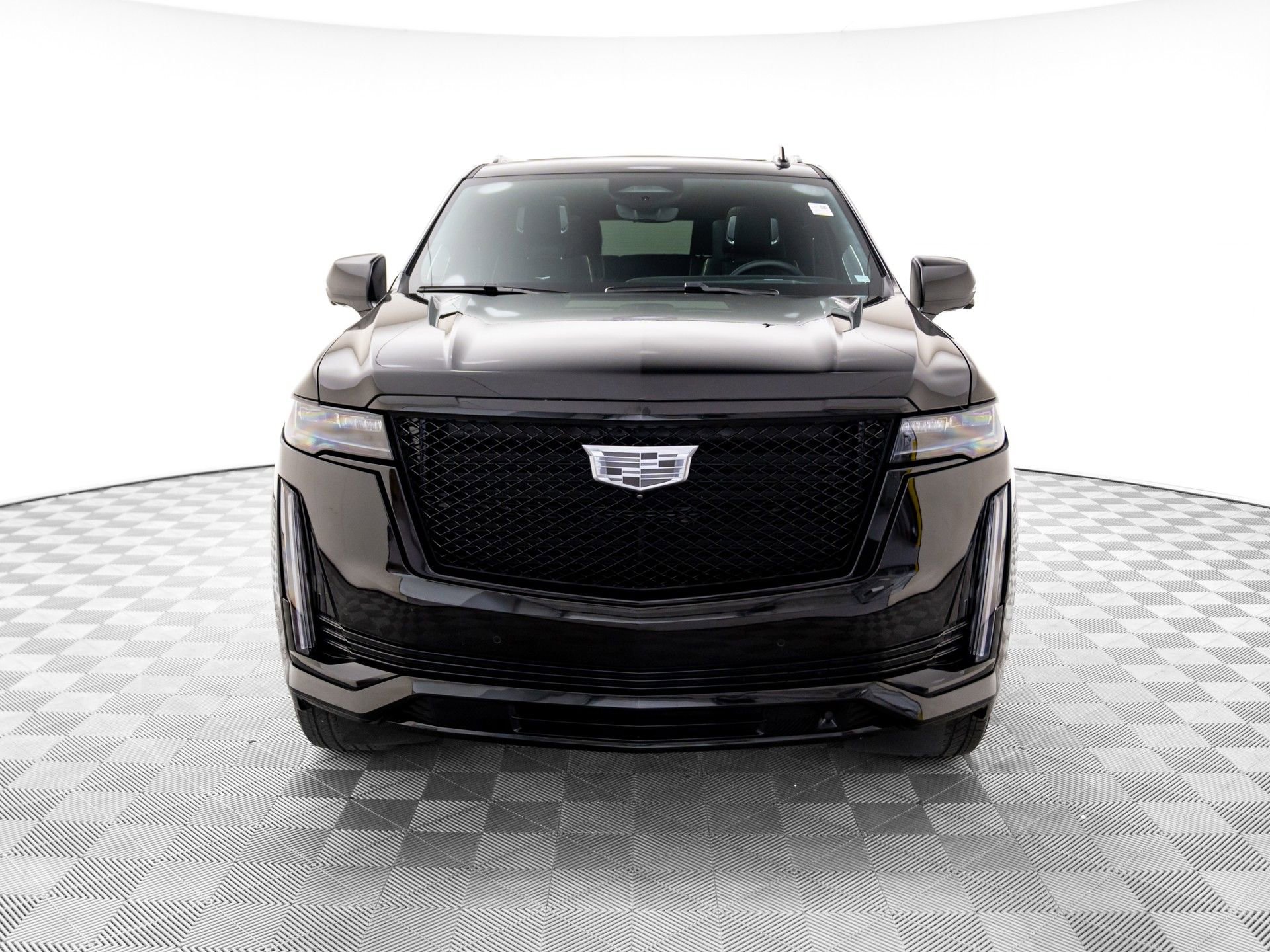 Certified 2024 Cadillac Escalade ESV Sport Platinum w/ LPO, ONYX Package image 10