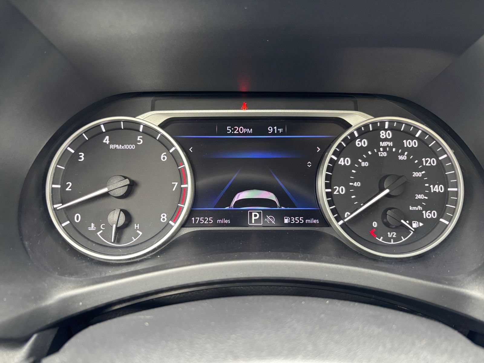 Used 2025 Nissan Sentra SV FWD image 33